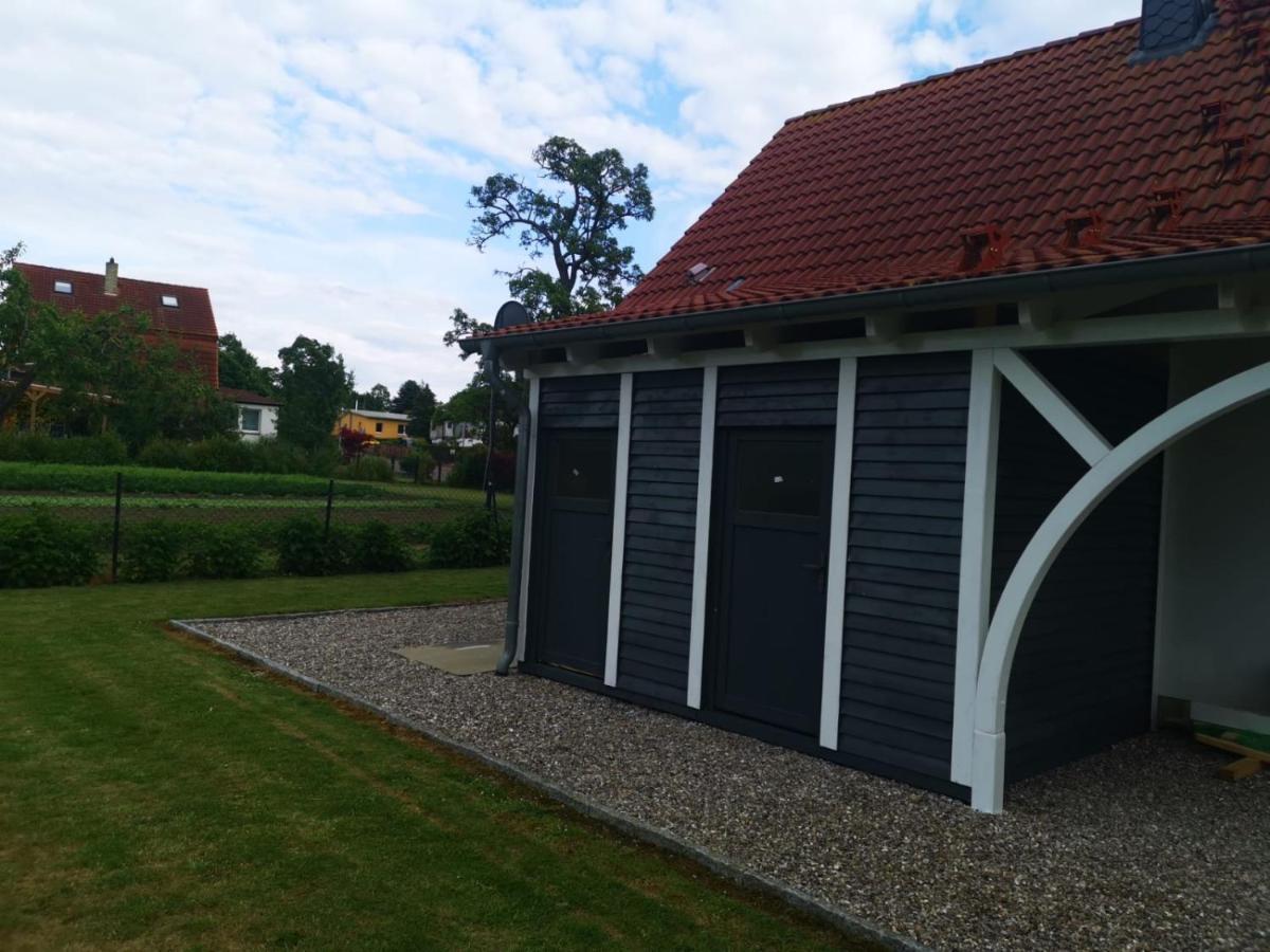 Ferienhaus Muschel Kalkhorst エクステリア 写真